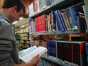 Visita orientada é o novo serviço oferecido pela Biblioteca do câmpus Peotas.JPG